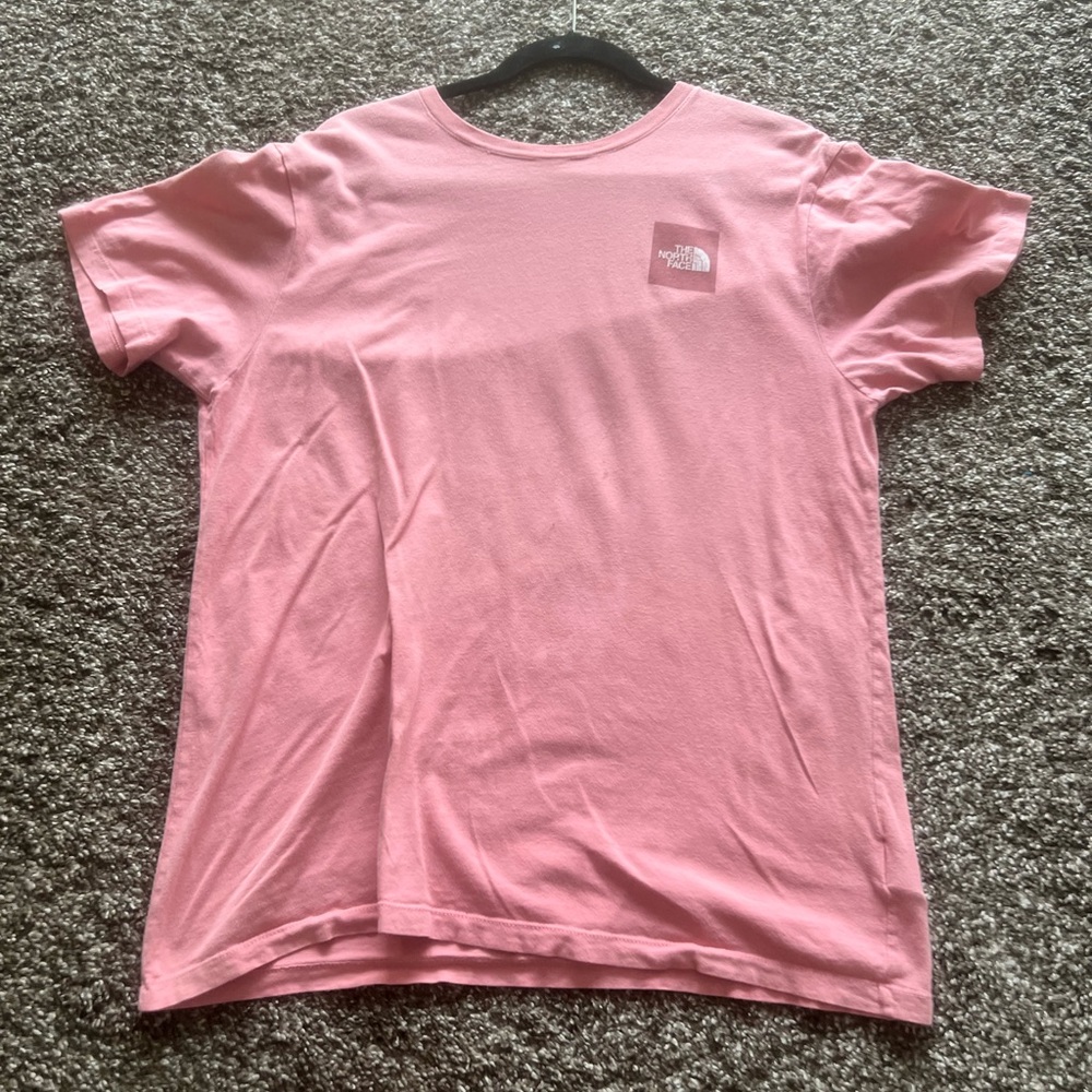 North face short sleeve shirt